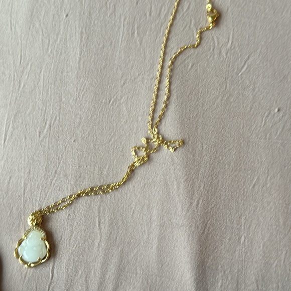 Gold Cloud Necklace - Picture 5 of 5